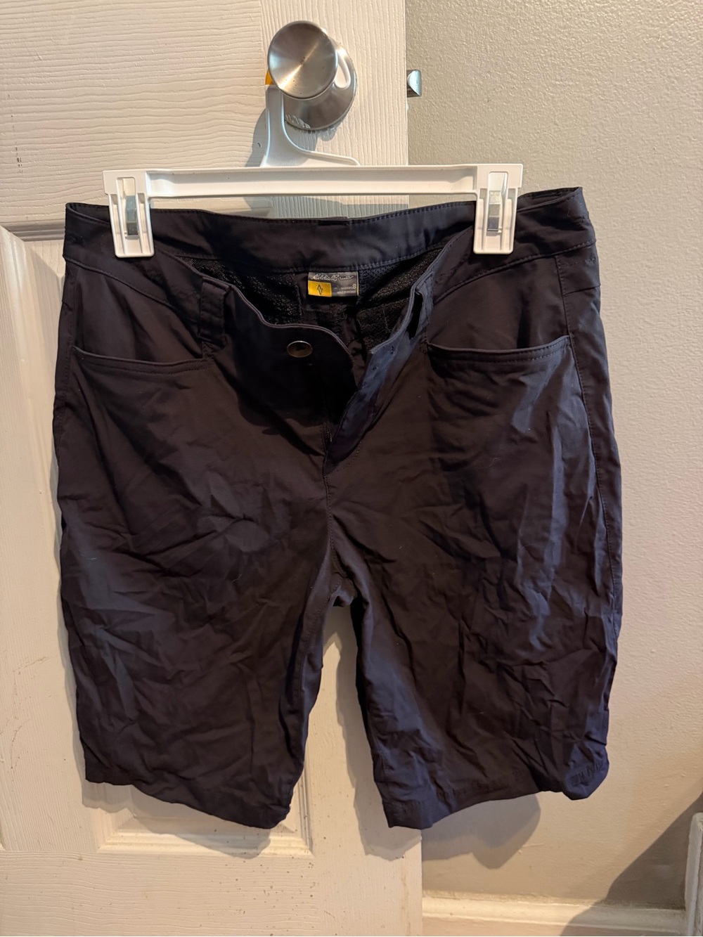Eddie Bauer Black Athletic Shorts with Front Pockets